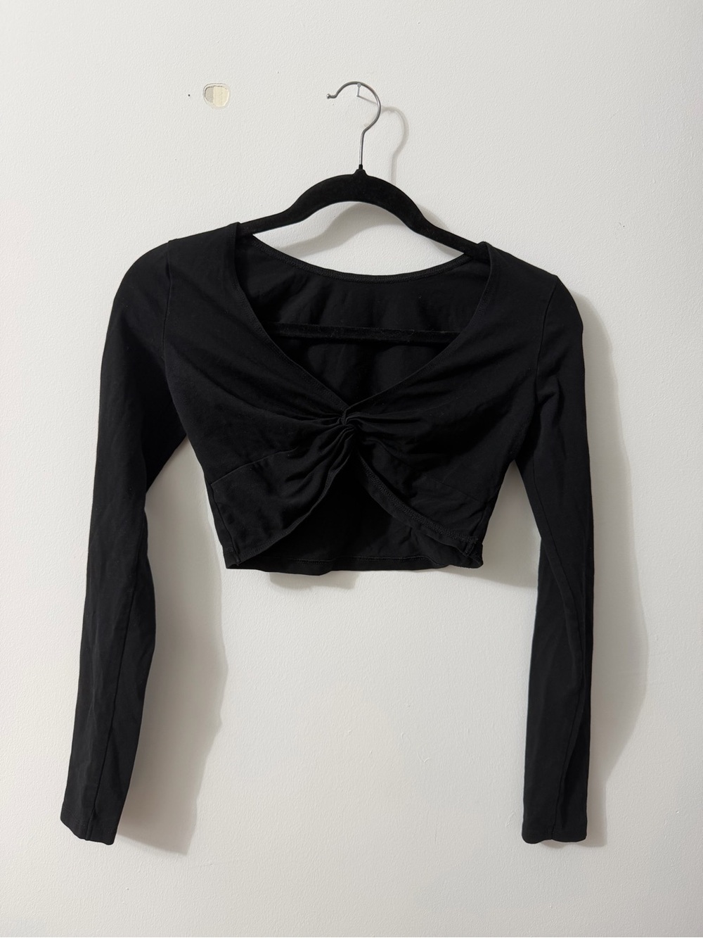 Black Long-Sleeve Twist Front Crop Top
